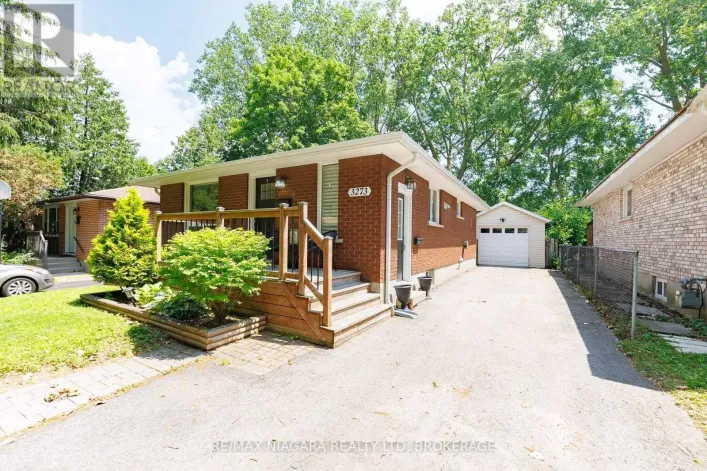 3273 ADDISON AVENUE, Niagara Falls
