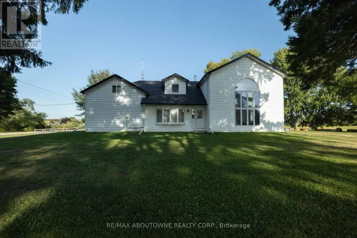 3276 GOVERNORS ROAD, Hamilton