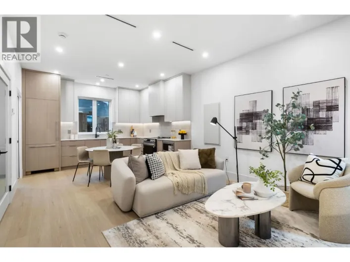 3277 GRAVELEY STREET, Vancouver