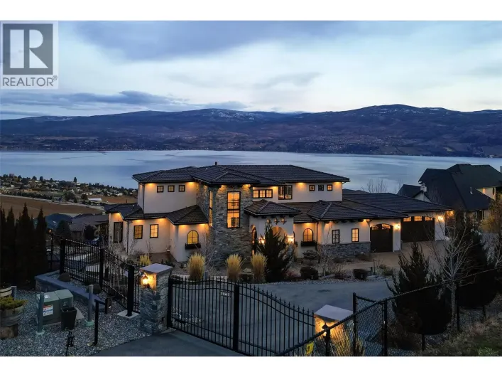 3279 Vineyard View Drive, West Kelowna