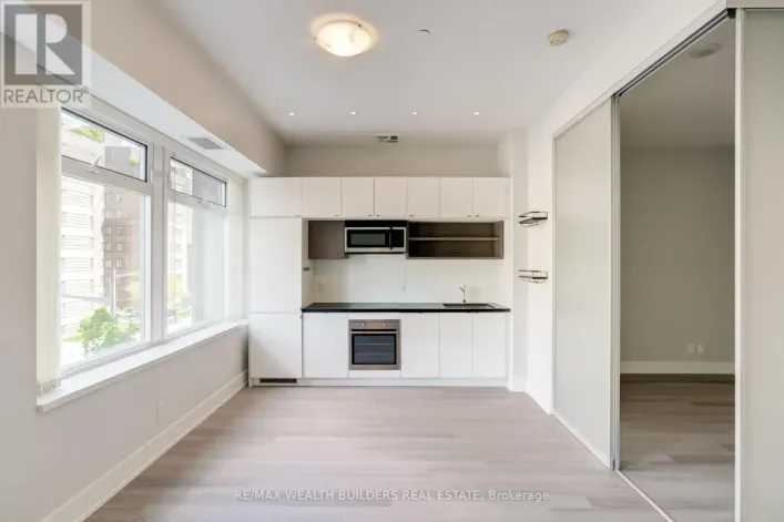 328 - 111 ST CLAIR AVENUE W, Toronto