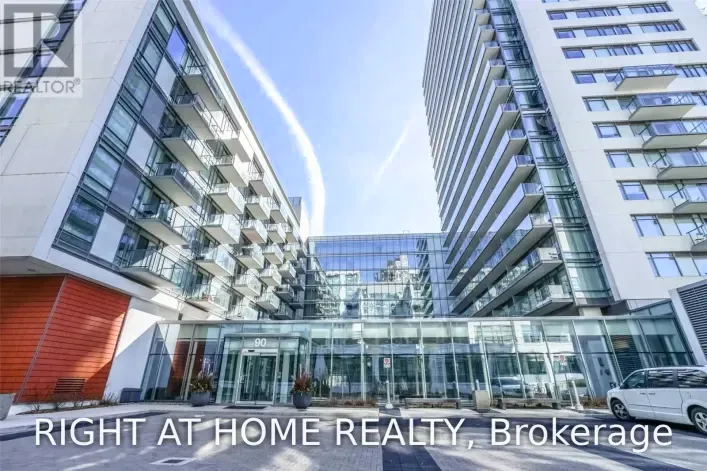 328 - 90 STADIUM ROAD, Toronto