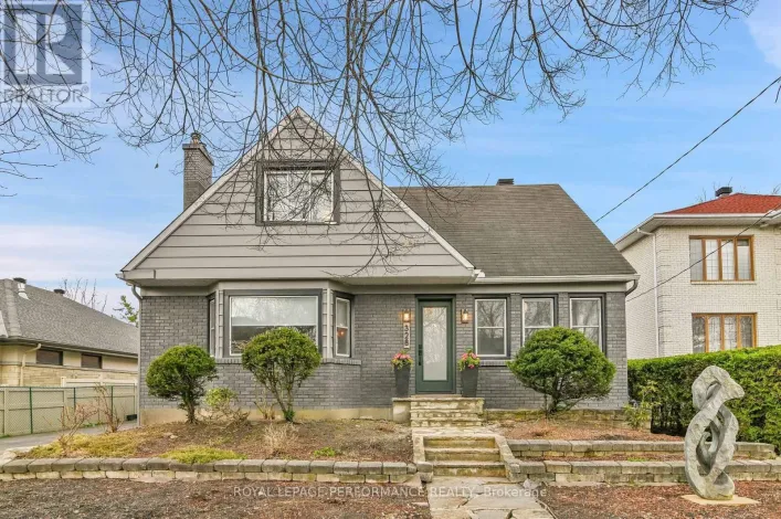 328 PLEASANT PARK ROAD, Ottawa