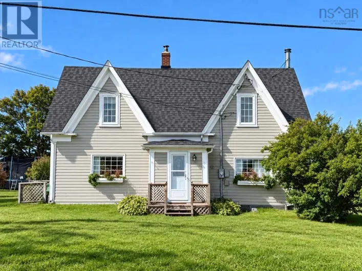 3281 Highway 1, Port Maitland