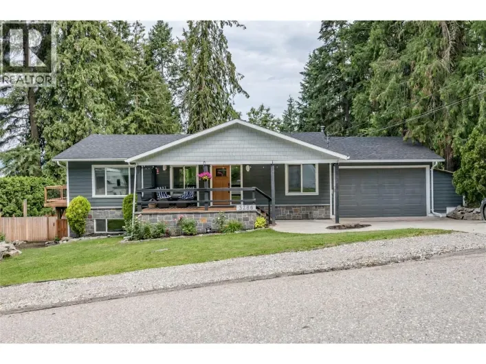 3286 Upper McLeod Road, Spallumcheen