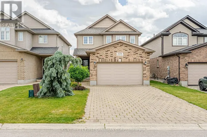 3288 CASSON WAY, London South