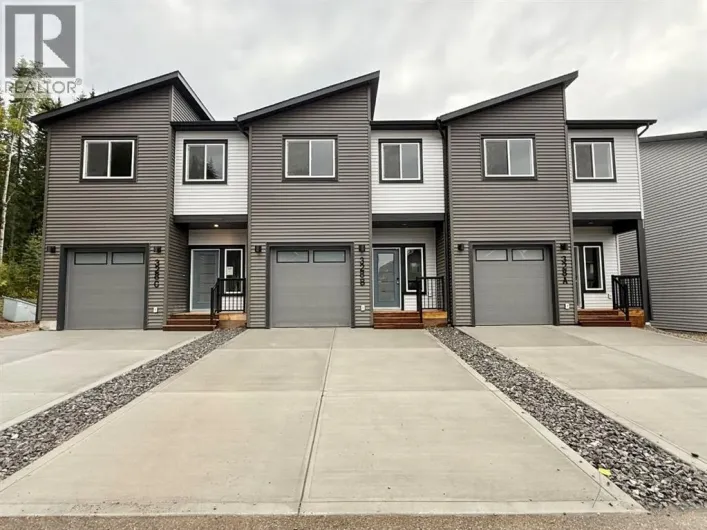 328A BOUTIN Avenue, Hinton