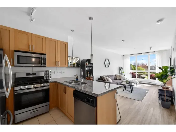 329 15918 26 AVENUE, Surrey