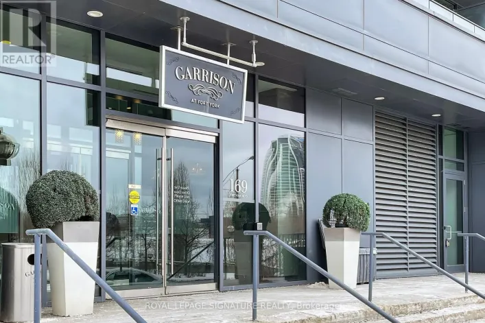 329 - 169 FORT YORK BOULEVARD, Toronto