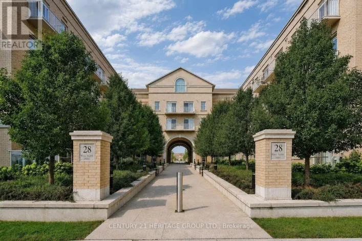 329 - 28 PRINCE REGENT STREET, Markham