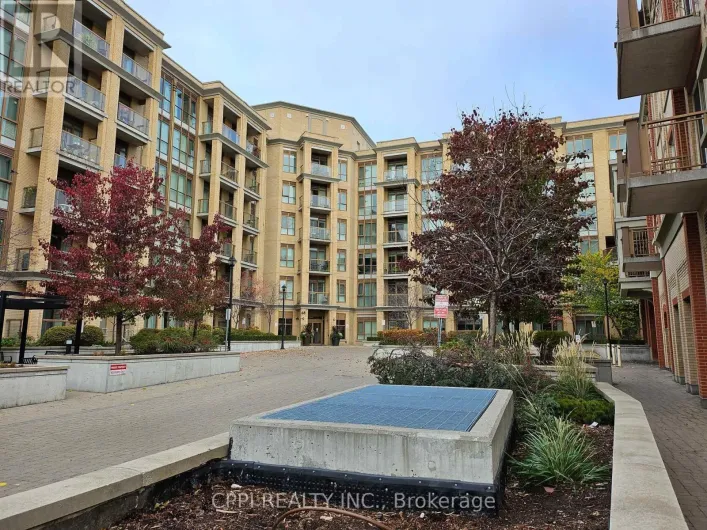 329 - 68 MAIN STREET N, Markham