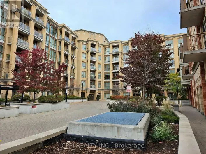 329 - 68 MAIN STREET N, Markham