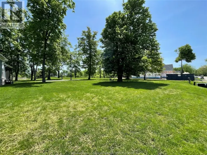 329 Crystal Bay DRIVE, Amherstburg