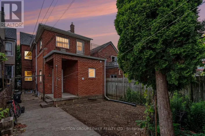 329 EUCLID AVENUE, Toronto