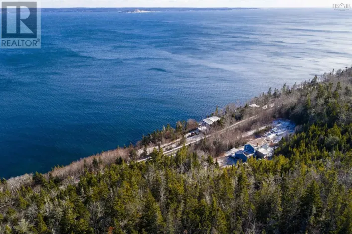 329 Highway, Birchy Head