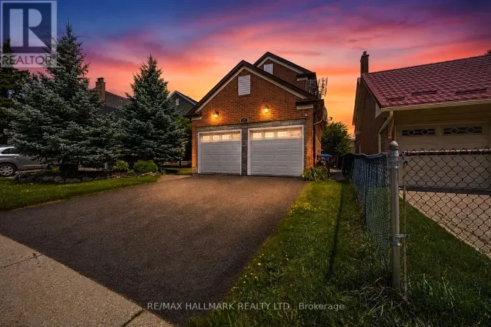 329 KINGSBRIDGE GARDEN CIRCLE, Mississauga