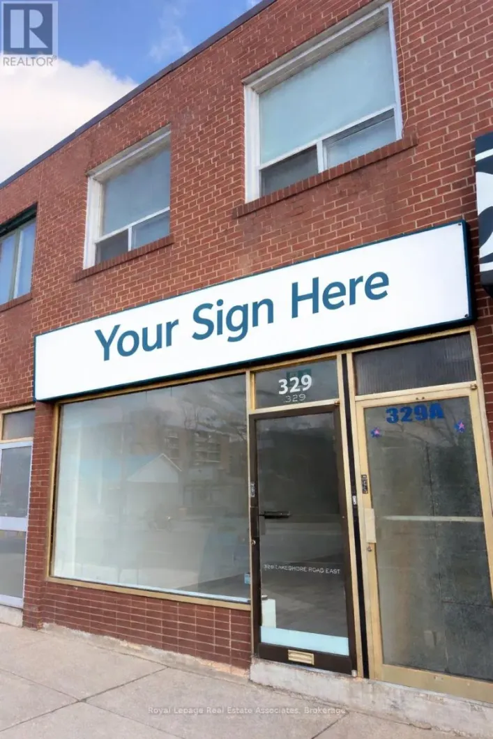 329 LAKESHORE ROAD E, Mississauga