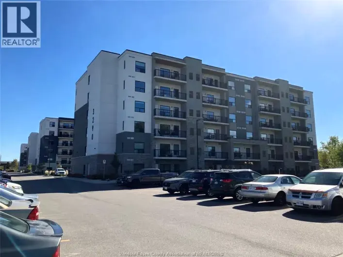 3290 STELLA CRESCENT Unit# 302, Windsor