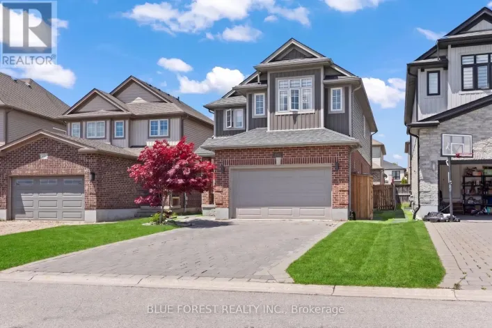 3293 CASSON WAY, London South