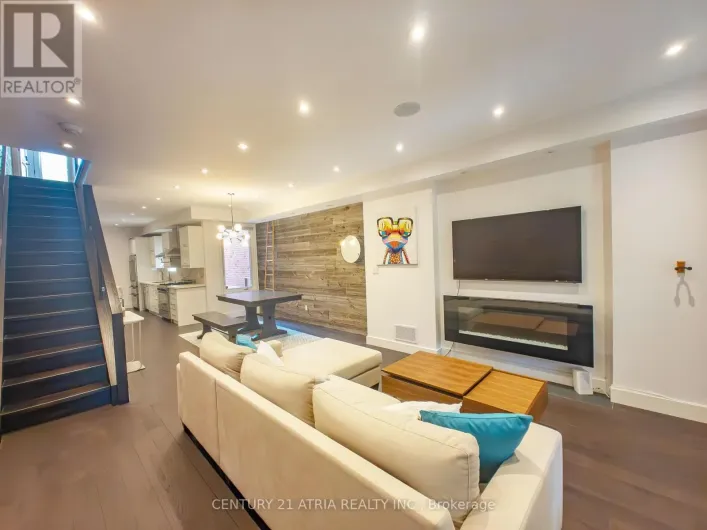 329A CLINTON STREET, Toronto