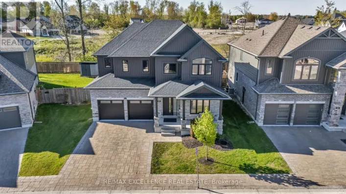 33 - 1061 EAGLETRACE DRIVE, London North