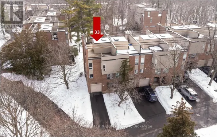 33 - 1250 MARLBOROUGH COURT, Oakville