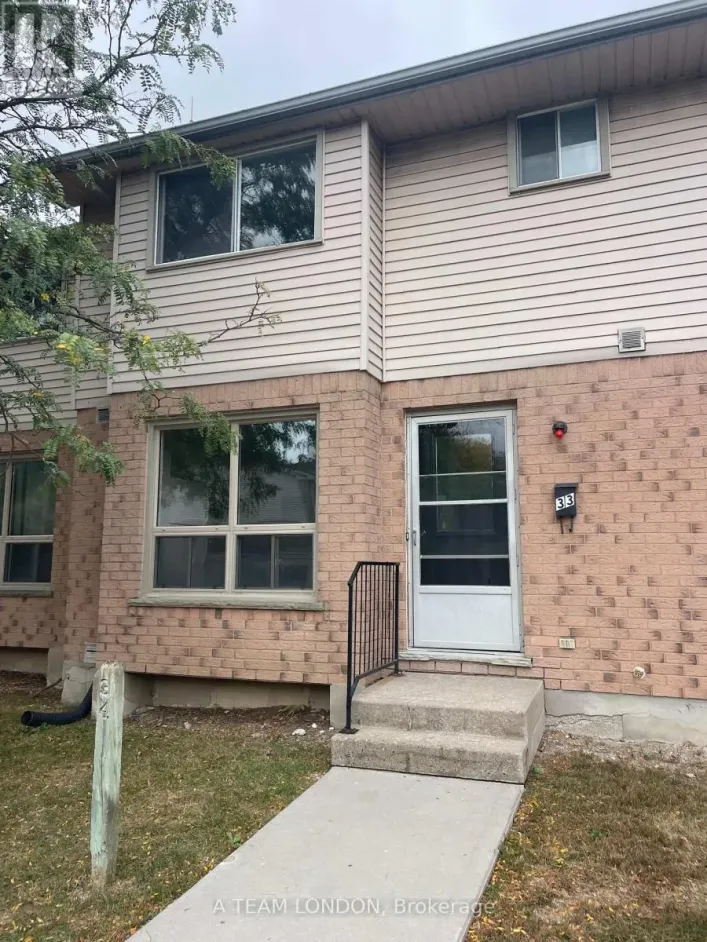 33 - 126 BELMONT DRIVE, London South