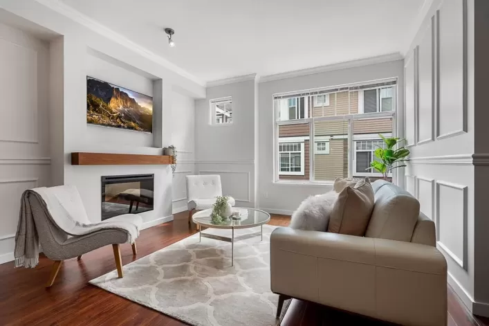 33 14356 63A AVENUE, Surrey