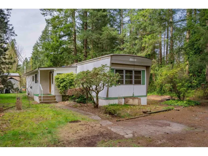 33 20071 24 AVENUE, Langley