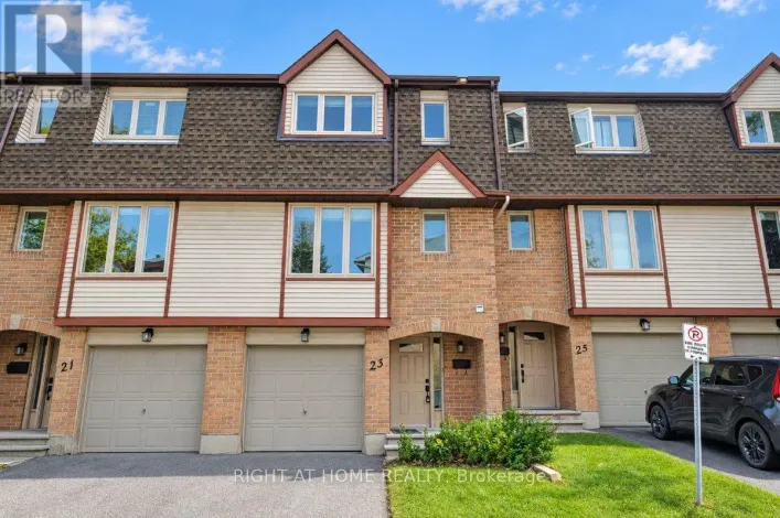 33 - 23 LIGHTFOOT PLACE, Ottawa
