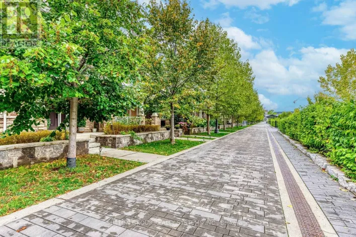 33 - 3002 PRESERVE DRIVE, Oakville