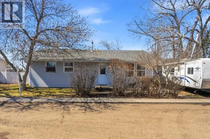 #33, 320 7 Avenue NE, Three Hills