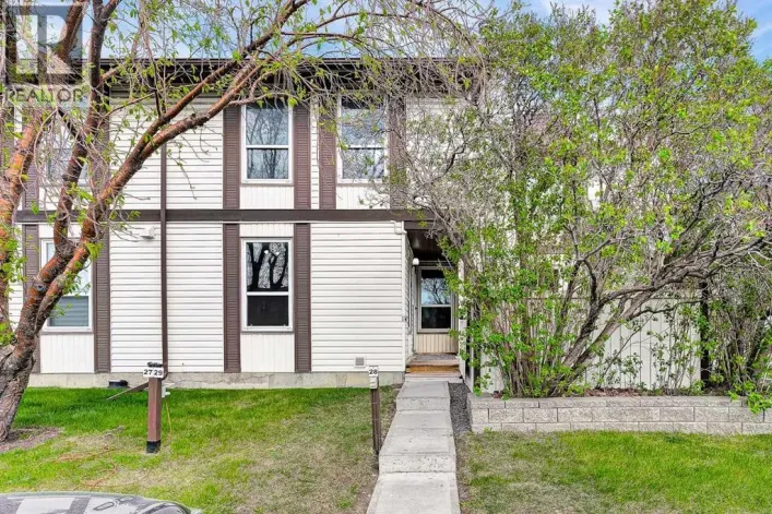 33, 3200 60 Street NE, Calgary