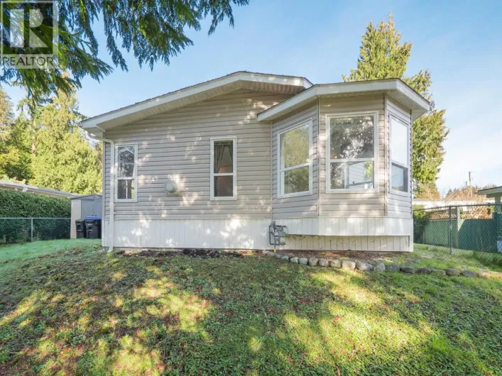 33 5575 MASON ROAD, Sechelt