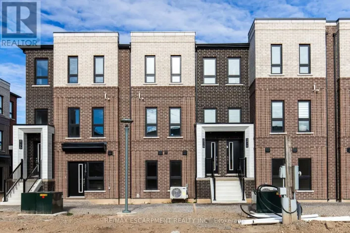 33 - 70 KENESKY DRIVE, Hamilton