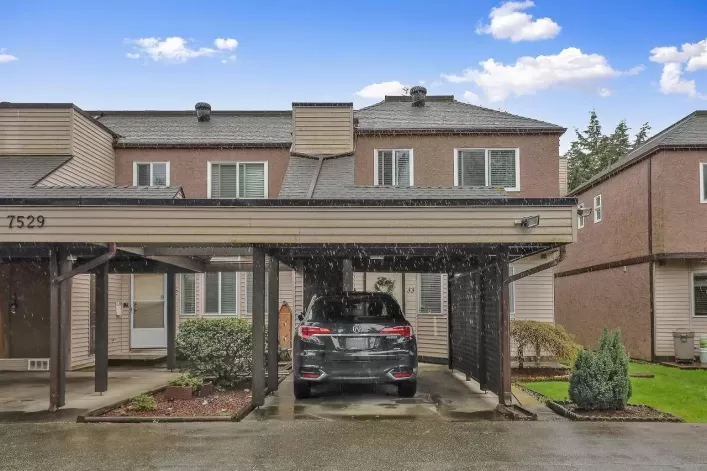 33 7529 140 STREET, Surrey