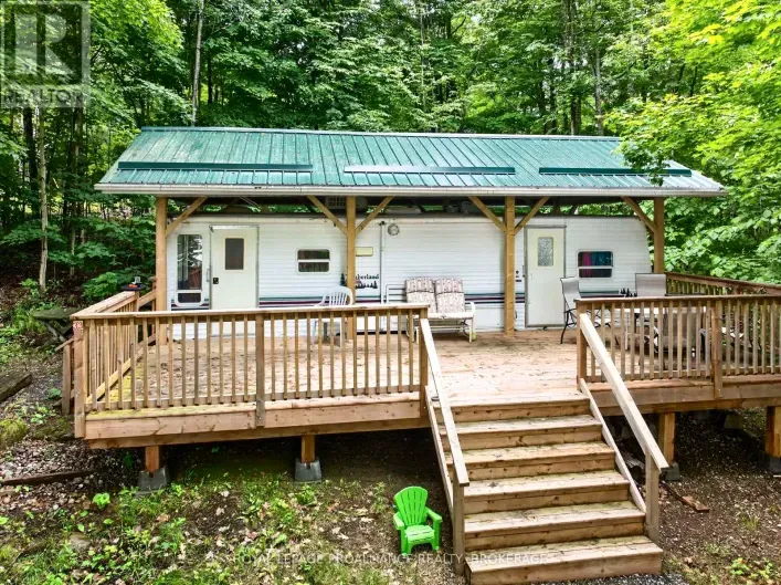 Mobile Home for sale: 33 - 9 GLENFORD LANE, Frontenac