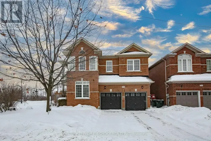 33 ACCENT CIRCLE, Brampton