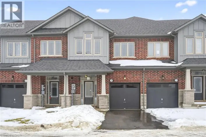 33 ADMIRAL Road, Welland