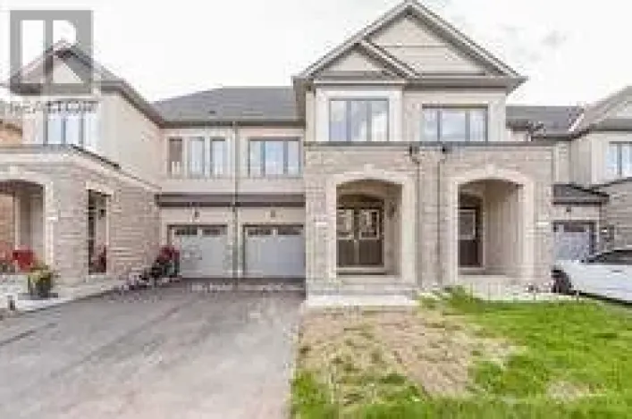 33 ADVENTURA ROAD, Brampton