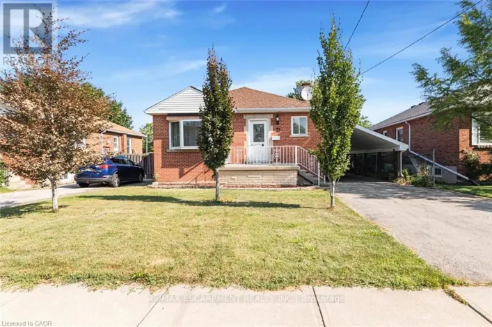 33 ALDERNEY AVENUE, Hamilton