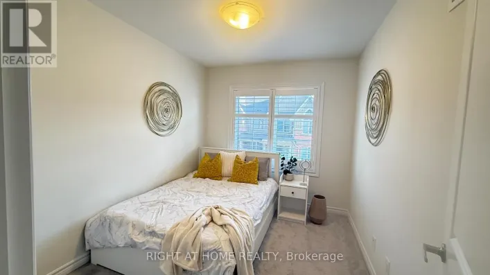 33 AMULET WAY, Whitby