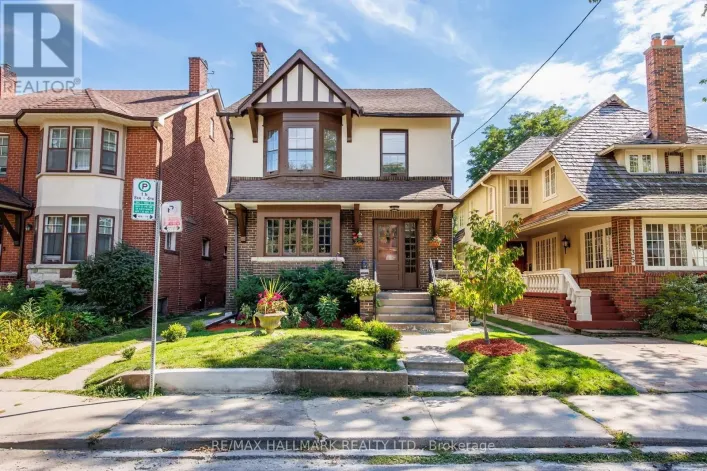33 AUSTIN TERRACE, Toronto