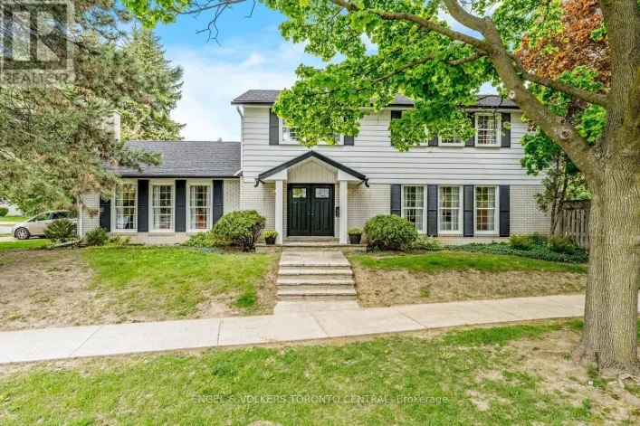 33 AVONWICK GATE, Toronto