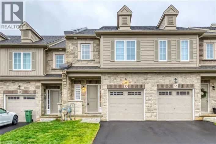33 BEASLEY Grove, Ancaster