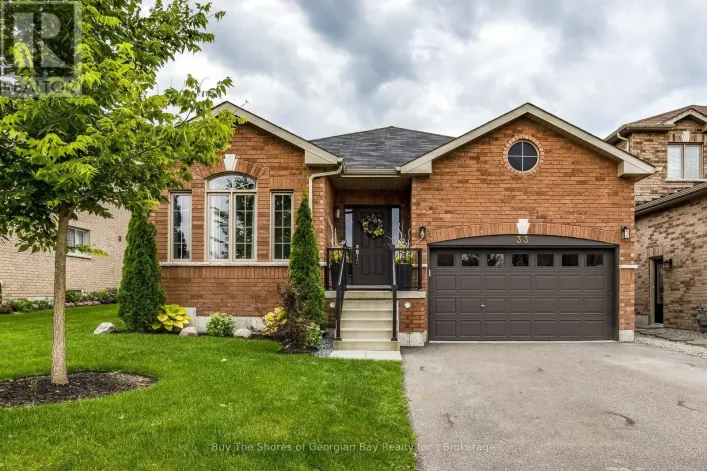 33 BEAUSOLEIL DRIVE, Penetanguishene
