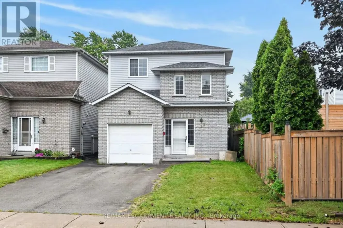 33 BRANTDALE AVENUE, Hamilton