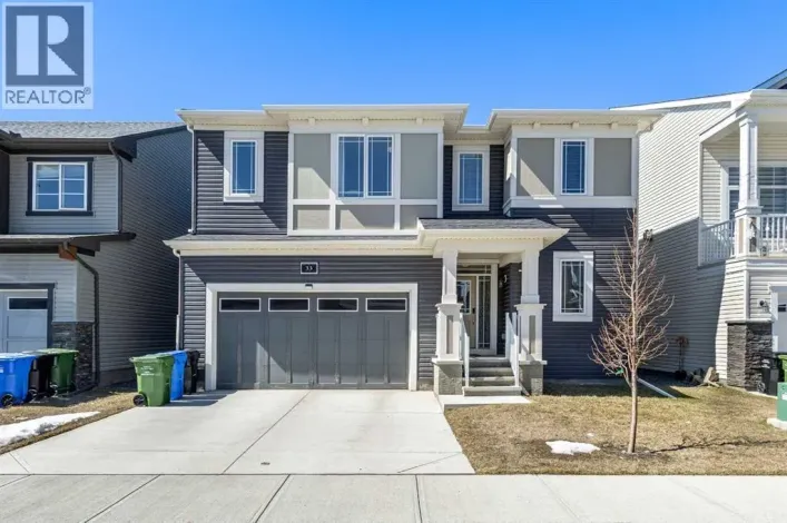 33 Carringham Heights NW, Calgary