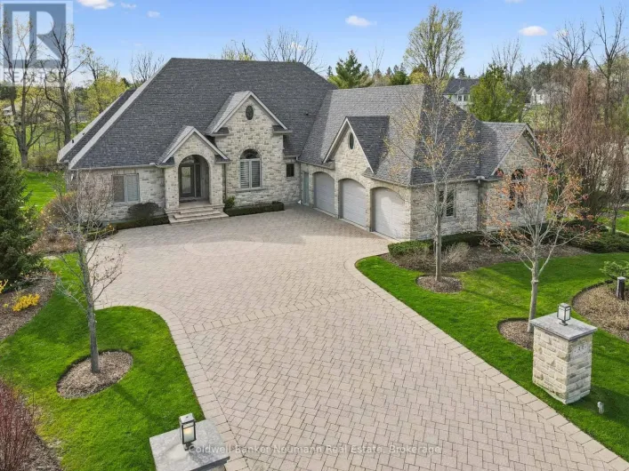 33 CASSIN COURT, Puslinch