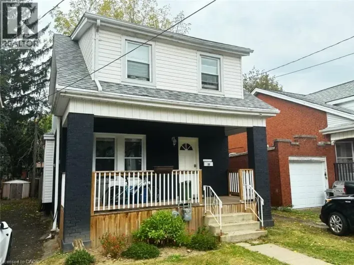 33 CLINE Avenue N, Hamilton